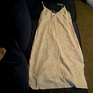 Giraffe print GAP dress! Size 4